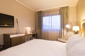 harbour-bridge-hotel-suites 88968