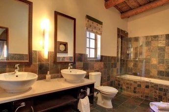 garden-route-game-lodge 74682