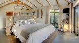 Honeymoon Chalet - Garden Route Game Lodge