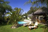 De Luxe Pool Suites - Hunters Country House