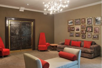 breakwater-lodge 549
