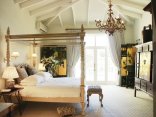 Chinese Suite - Colona Castle