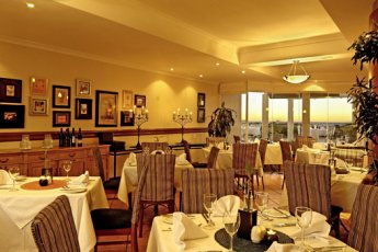 leisure-bay-luxury-suites 2221