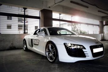 audi-r8 19333