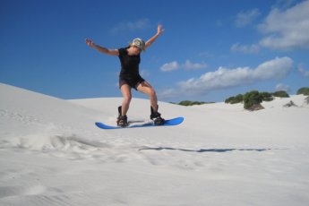 cape-town-sandboarding 48136