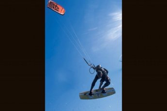 kite-surfing-lessons-dow 49392