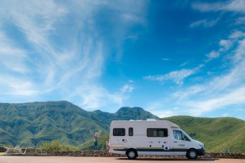 mercedes-sprinter-22lt-diesel-manual-m4bl-maui 80949