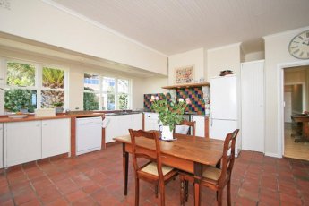 camps-bay-manor 15048