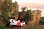 Outcrop Open-Air Room - Kagga Kamma Private Game Reserve
