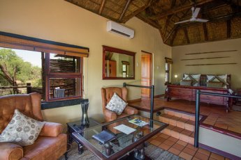 madikwe-river-lodge 93456